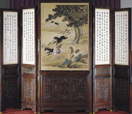 Screen with painting and calligraphy
